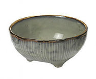 Broste Copenhagen - Bowl 'Nordic Sea' Stoneware w/3 small feet sea B