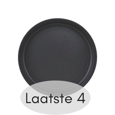 Nicolas Vahé - Nista Black Cake plate